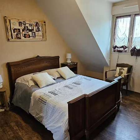 Circuit 24h Du Mans Bed and breakfast *